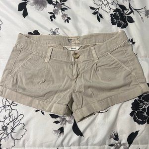 American Eagle  Low-Rise Cargo Shorts